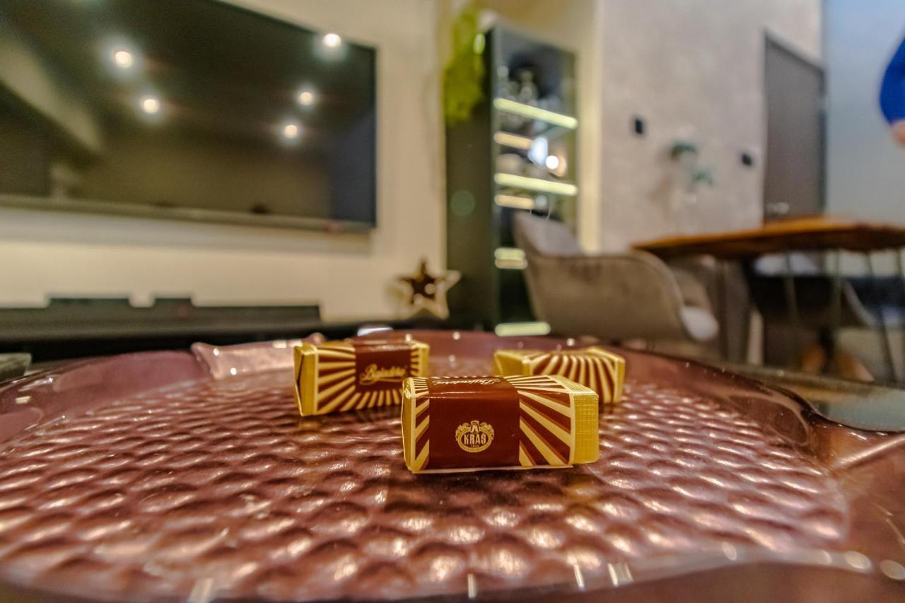 Mandina Studios On A Main Square 萨格勒布 外观 照片